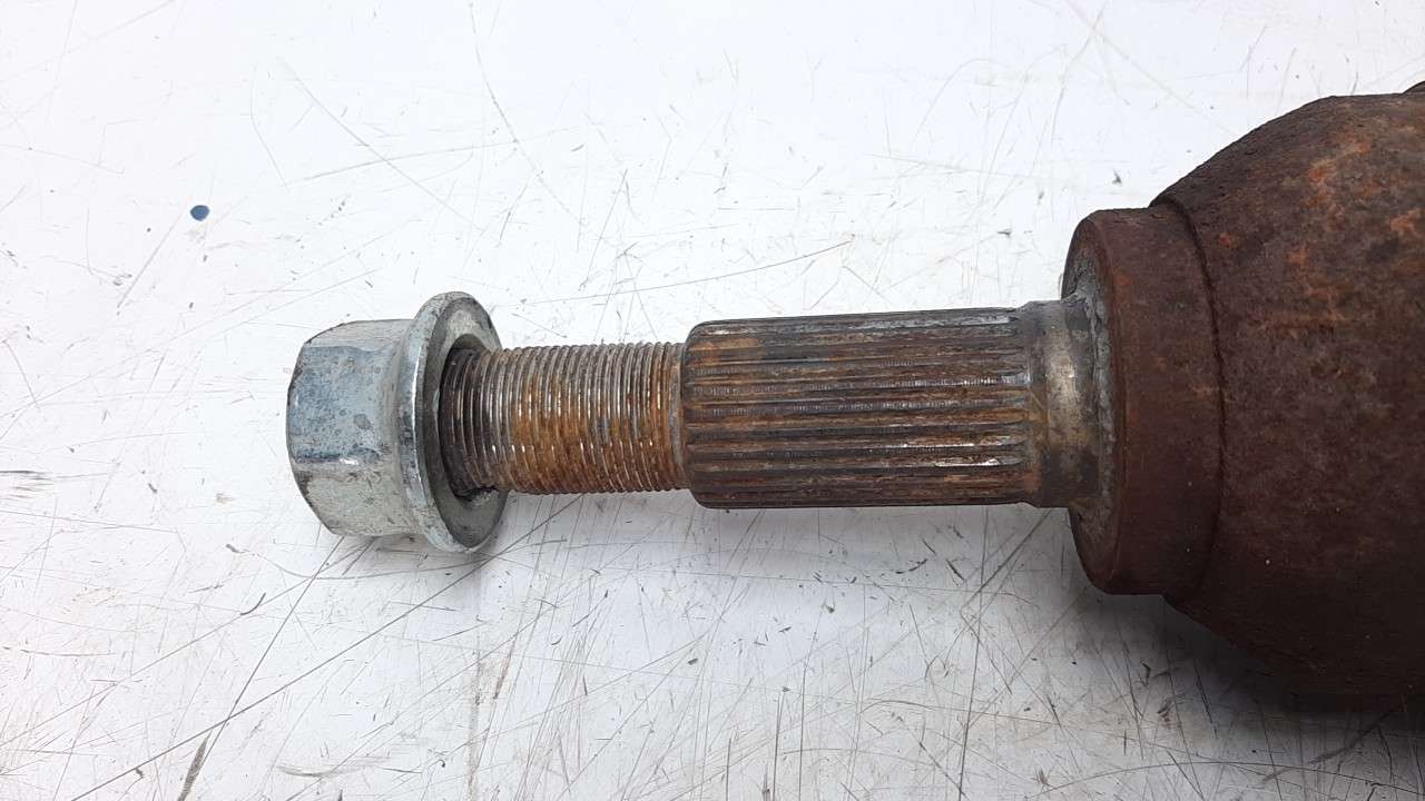 TRANSMISION DELANTERA IZQUIERDA 31608605473 B1308 T68377