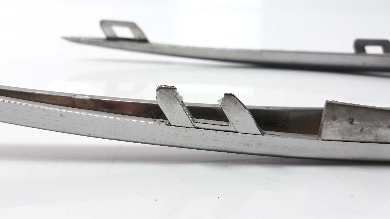 REJILLA PARAGOLPES IZQUIERDA PEUGEOT 2008 (--.2013->) 2013-2019 (9802523577 1226265)