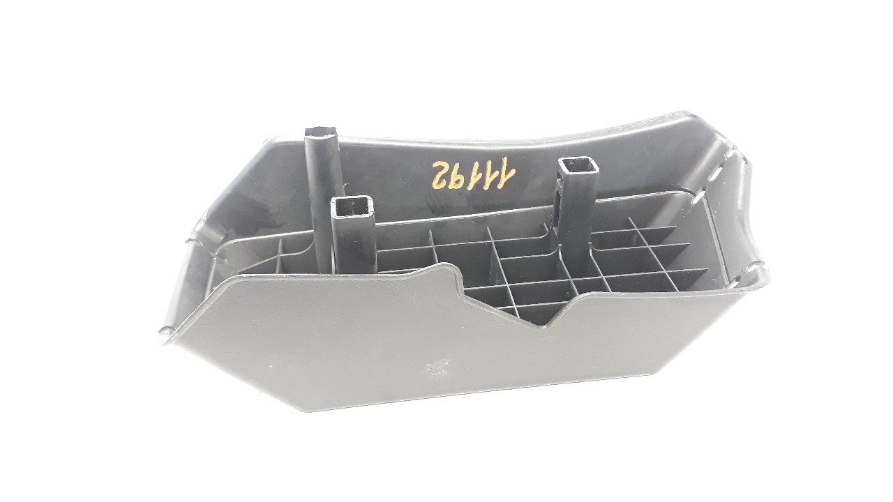 MOLDURA TOYOTA LAND CRUISER (J12) 2002-2009 (5819060090 1231930)