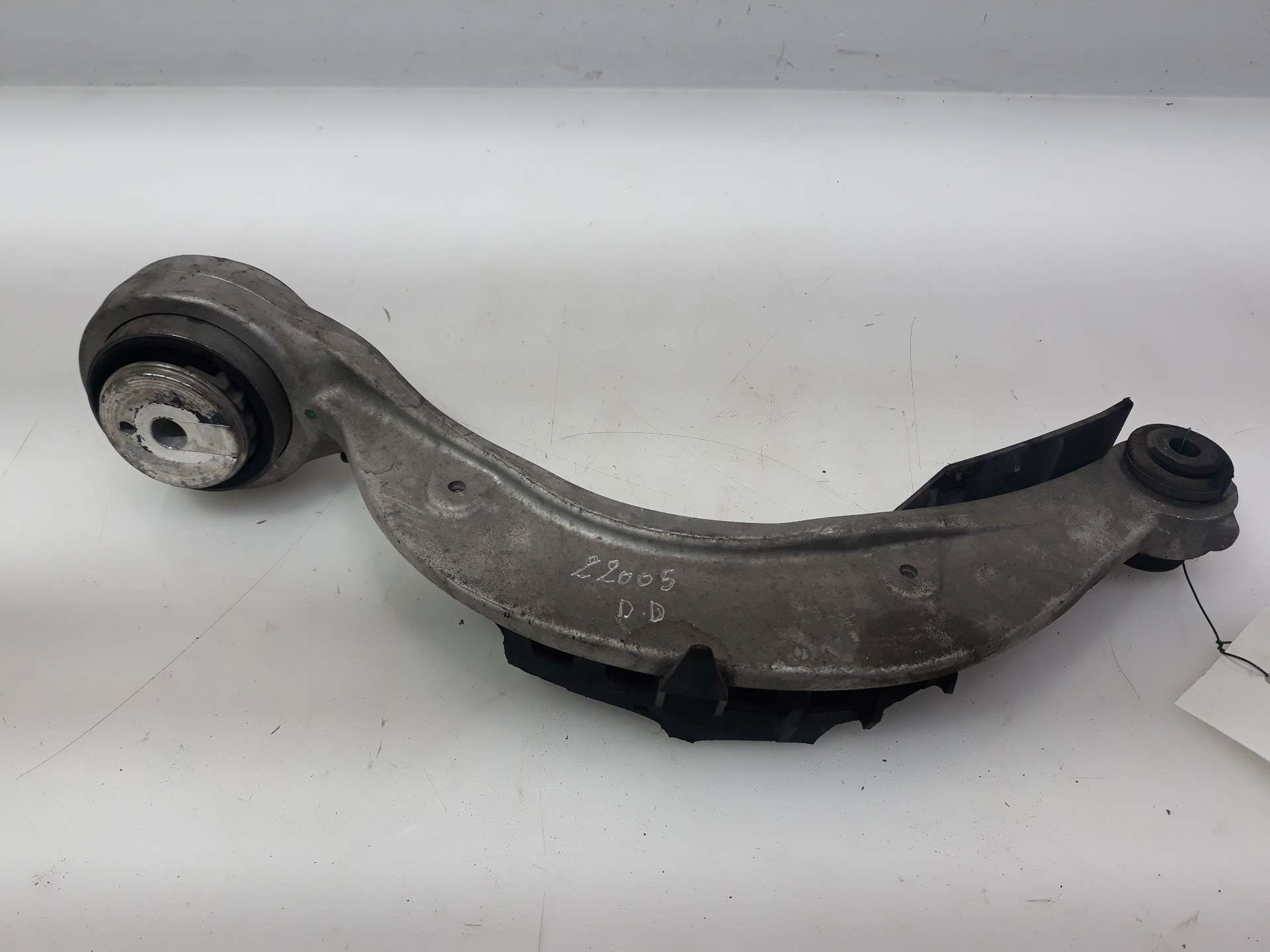 BRAZO SUSPENSION INFERIOR DELANTERO DERECHO JAGUAR XF II (X260) 2015- (GX733C256 1527983)