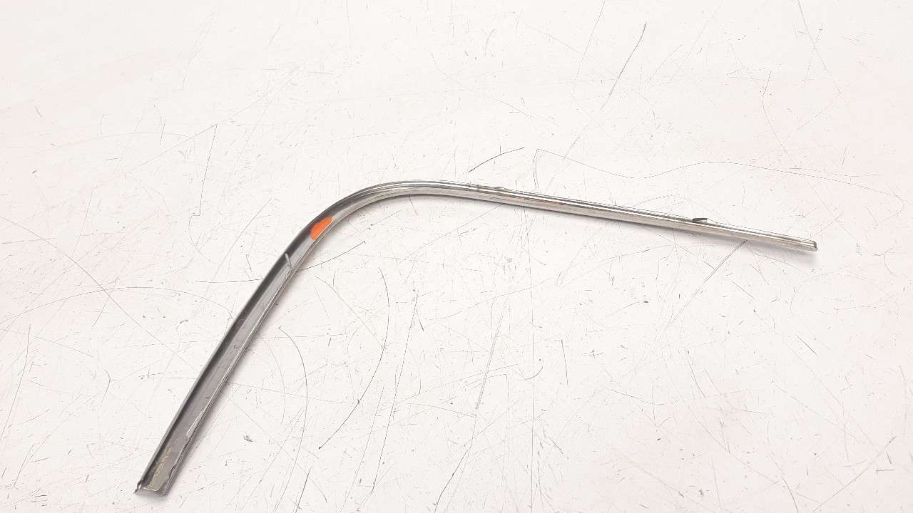 MOLDURA PEUGEOT 2008 (--.2013->) 2013-2019 (9800983880 1248136)