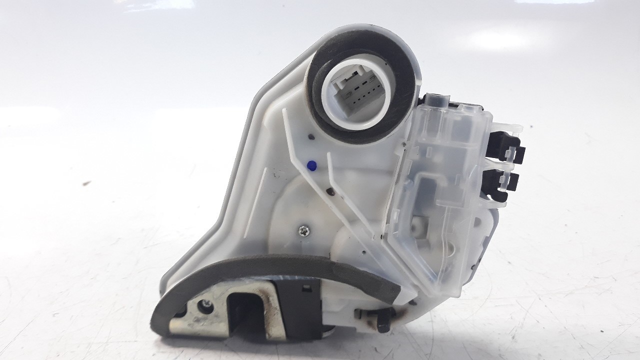 CERRADURA PUERTA TRASERA IZQUIERDA TOYOTA HILUX (KUN) 2005-2016 (690600K090 1253420)