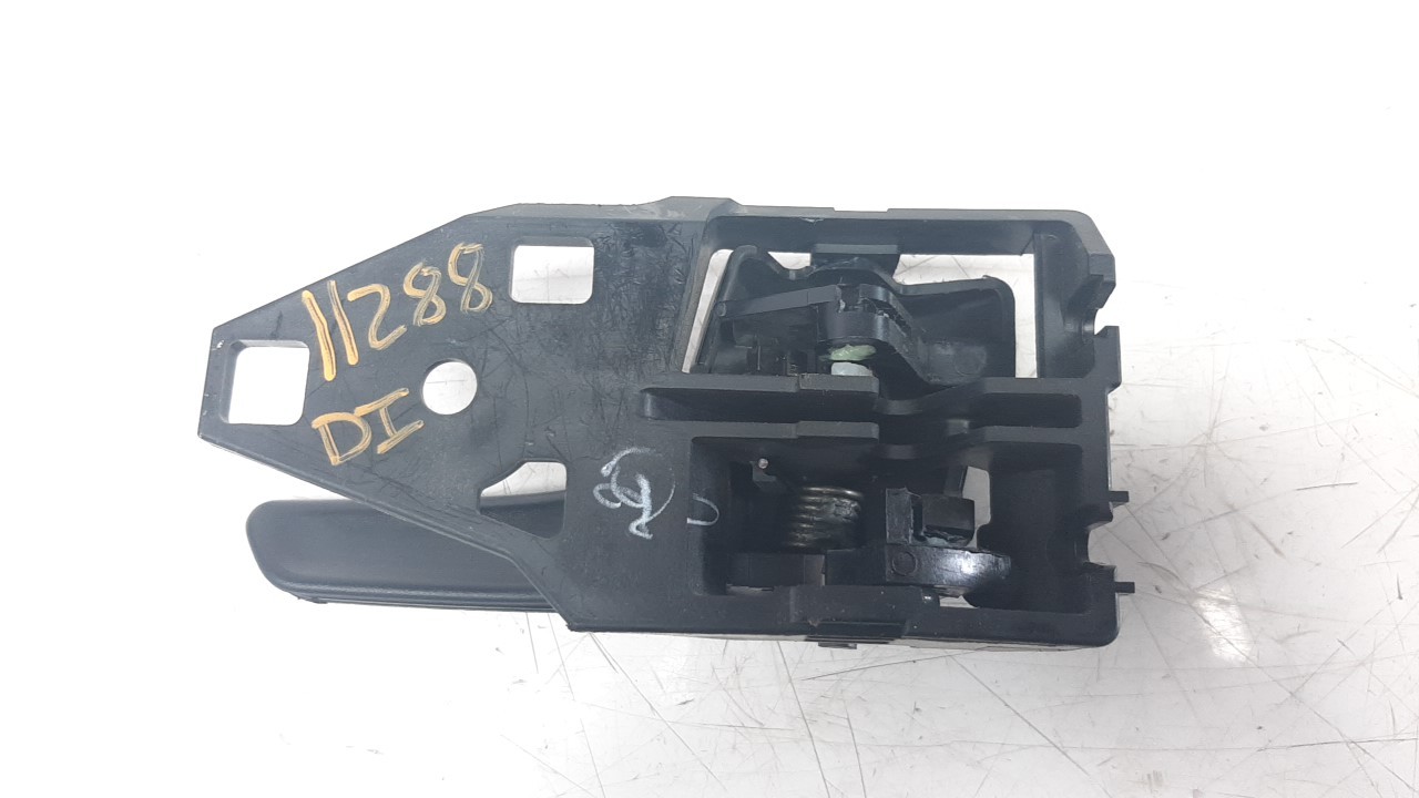 MANETA INTERIOR DELANTERA IZQUIERDA TOYOTA HILUX (KUN) 2005-2016 (692060K110C1 1253487)