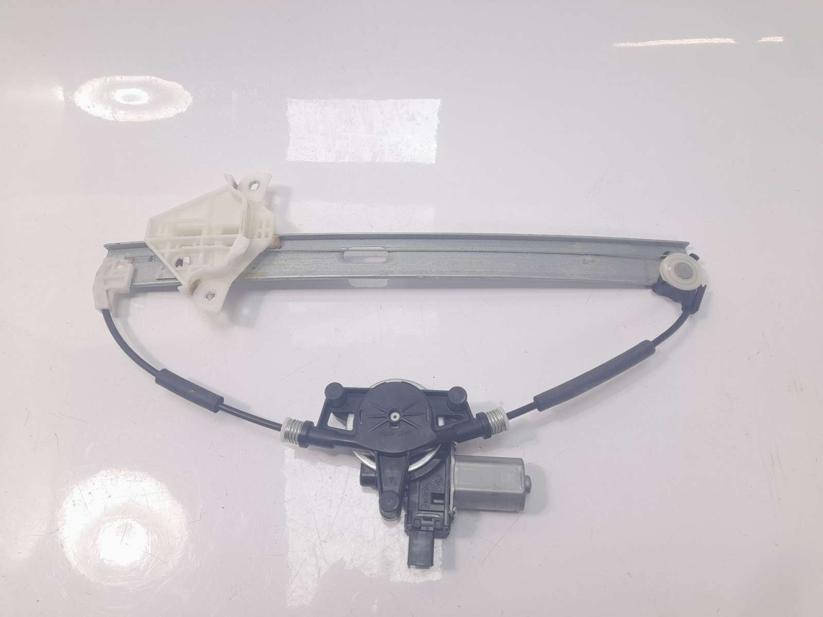 ELEVALUNAS TRASERO DERECHO MAZDA CX-5 2017- (KB7W72590 1256693)