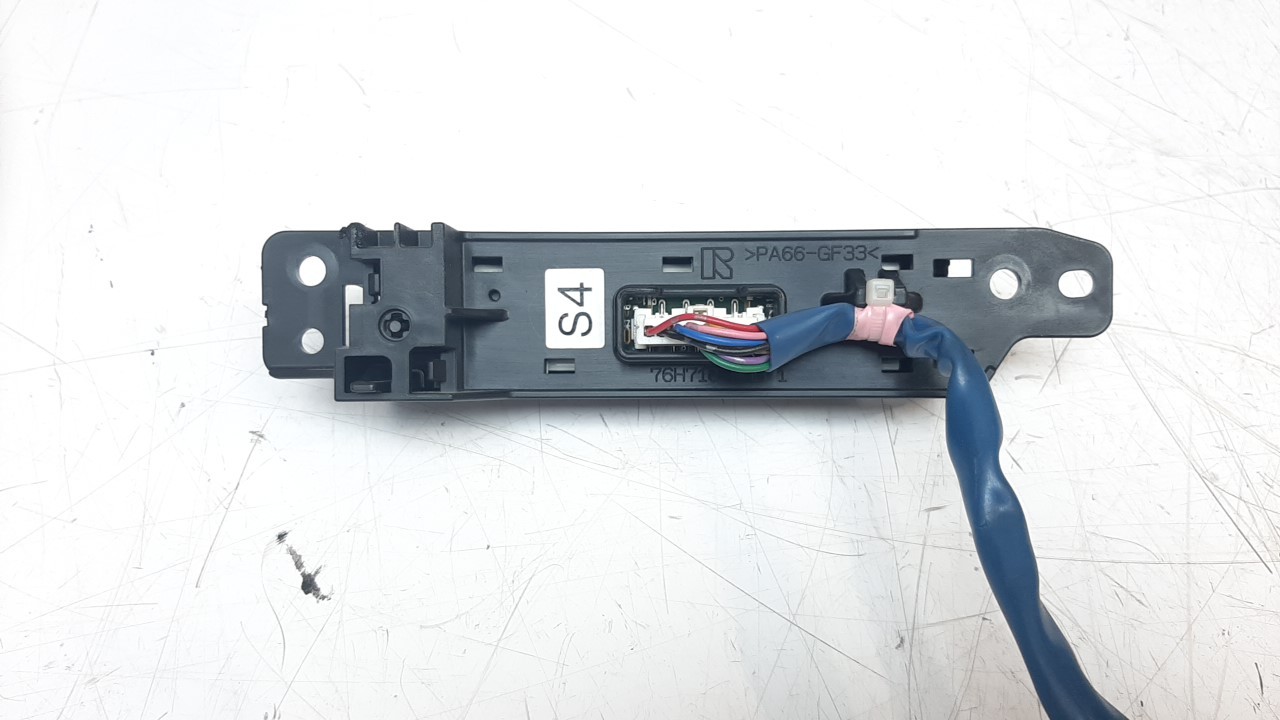 MODULO ELECTRONICO LEXUS IS 2013- (76H710 1267354)