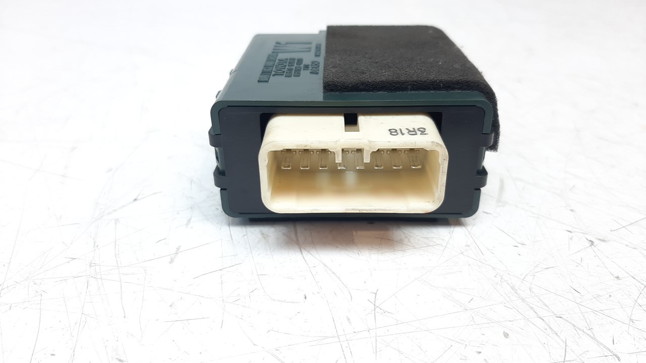 MODULO ELECTRONICO LEXUS IS 2013- (8597053050 1268506)