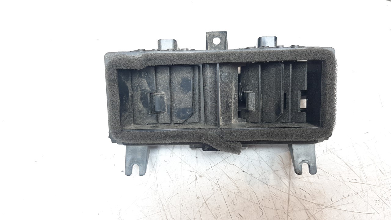 REJILLA AIREADORA LEXUS IS 2013- (5886753010 1268517)