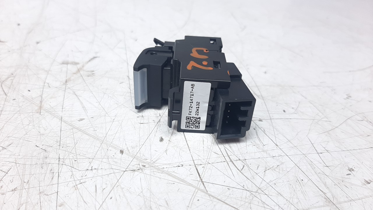 MANDO ELEVALUNAS TRASERO DERECHO FK7214717AB 