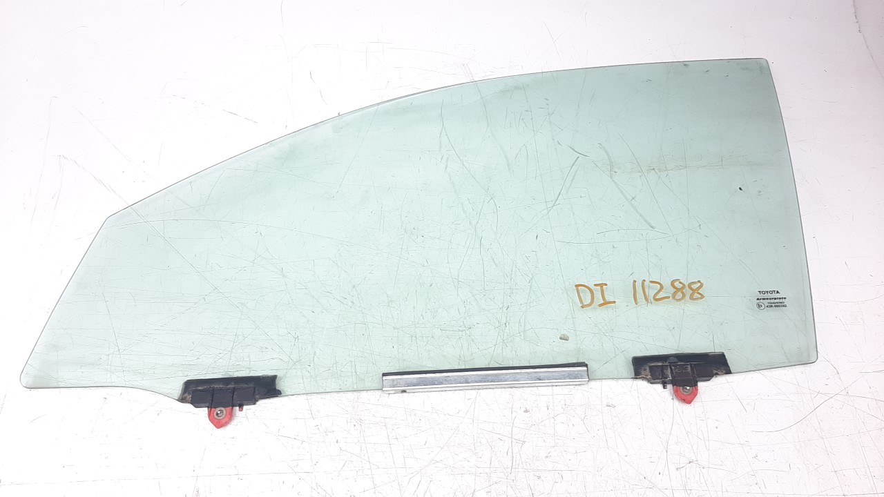 LUNA DELANTERA IZQUIERDA TOYOTA HILUX (KUN) 2005-2016 (43R000392 1270823)