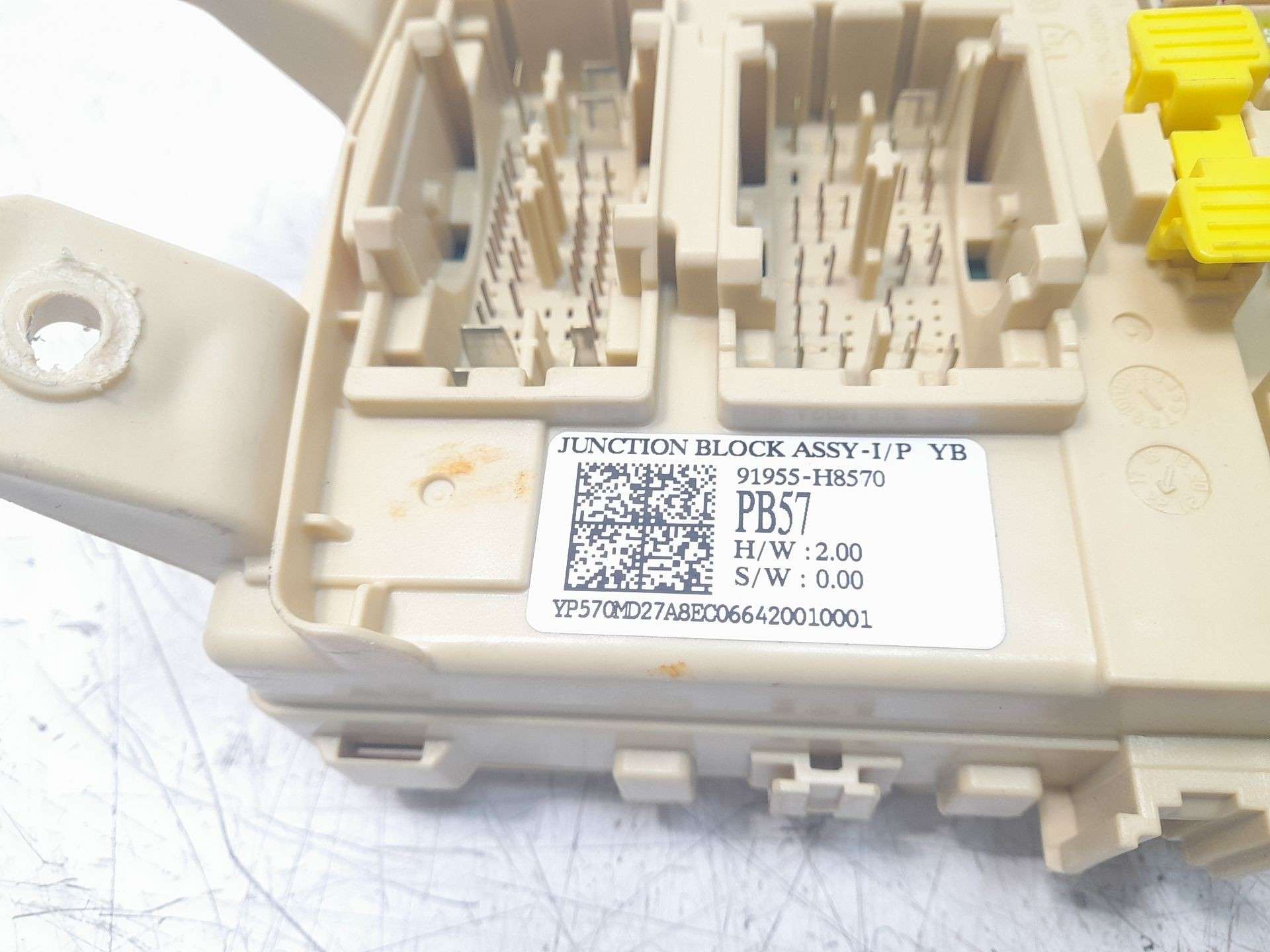 CAJA RELES / FUSIBLES KIA STONIC (YBCUV) 2017- (91955H8570 1279459)