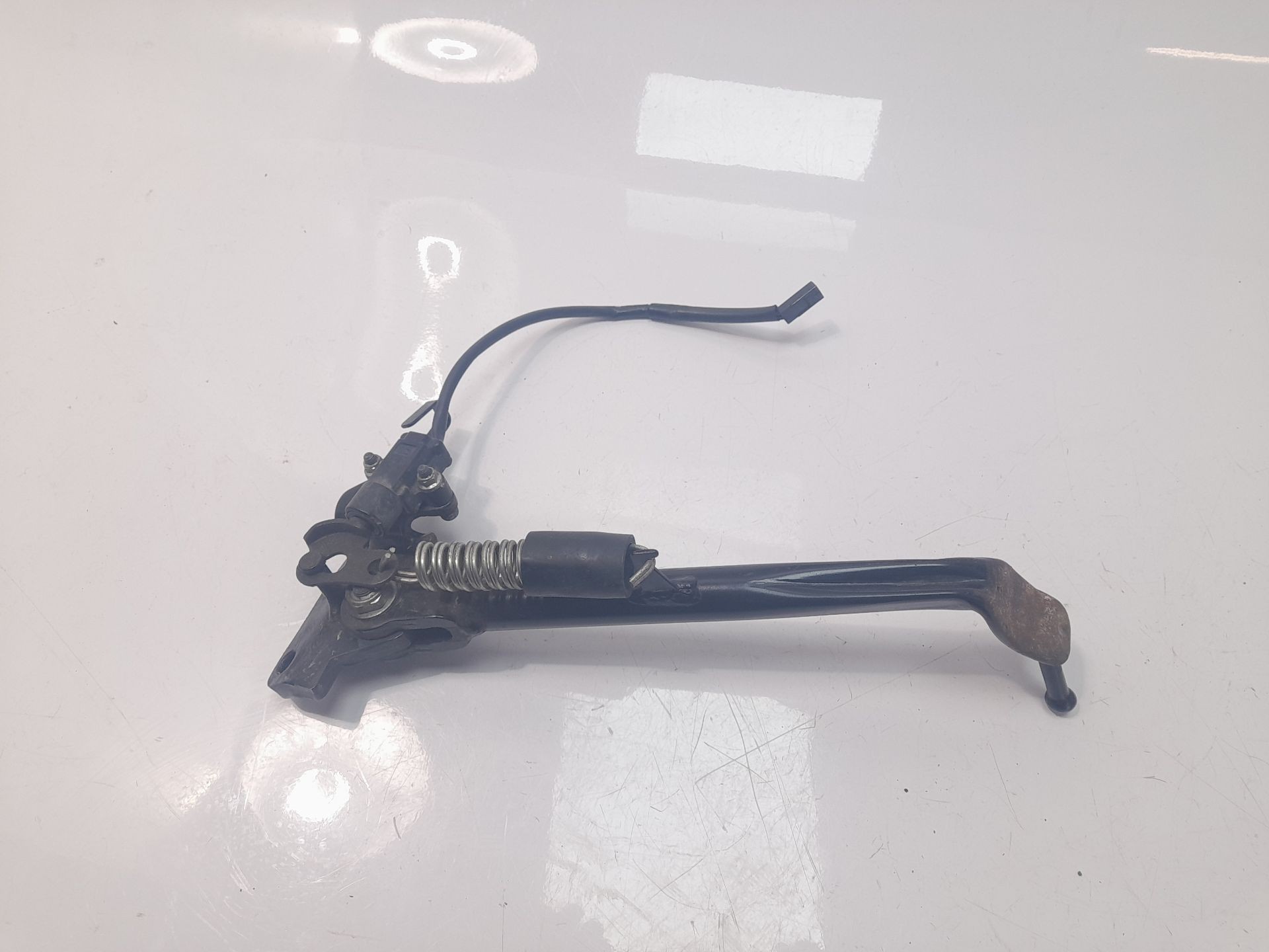 CABALLETE LATERAL YAMAHA XSR 700 2015- (1WS273110000 1281249)