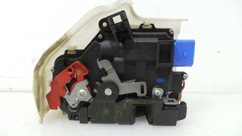 CERRADURA PUERTA DELANTERA IZQUIERDA VOLKSWAGEN GOLF V VARIANT (1K5) 2007-2010 (3D1837015AB 1085170)