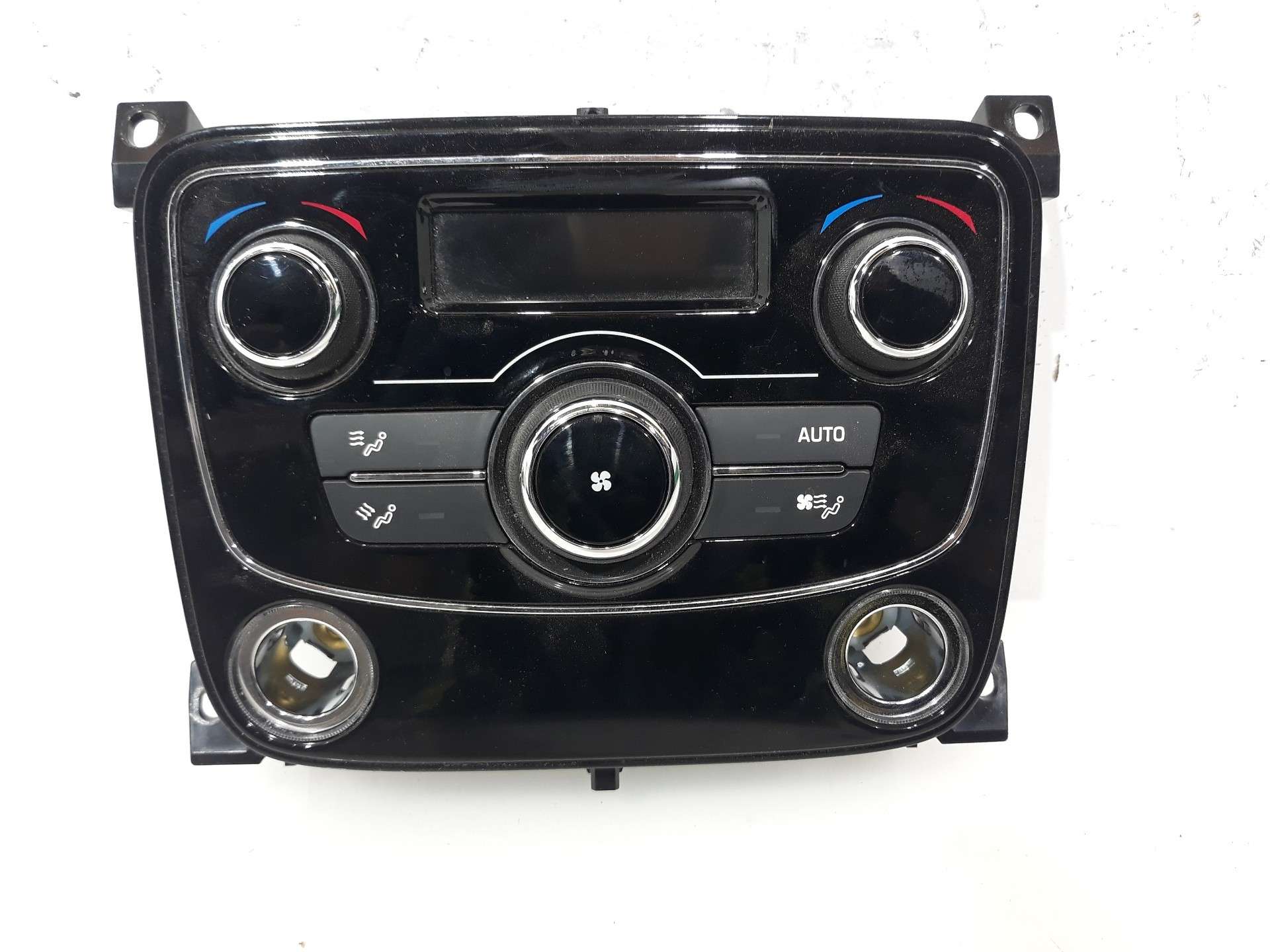 MANDO CLIMATIZADOR JAGUAR XF II (X260) 2015- (GX6318D687AE 1528923)