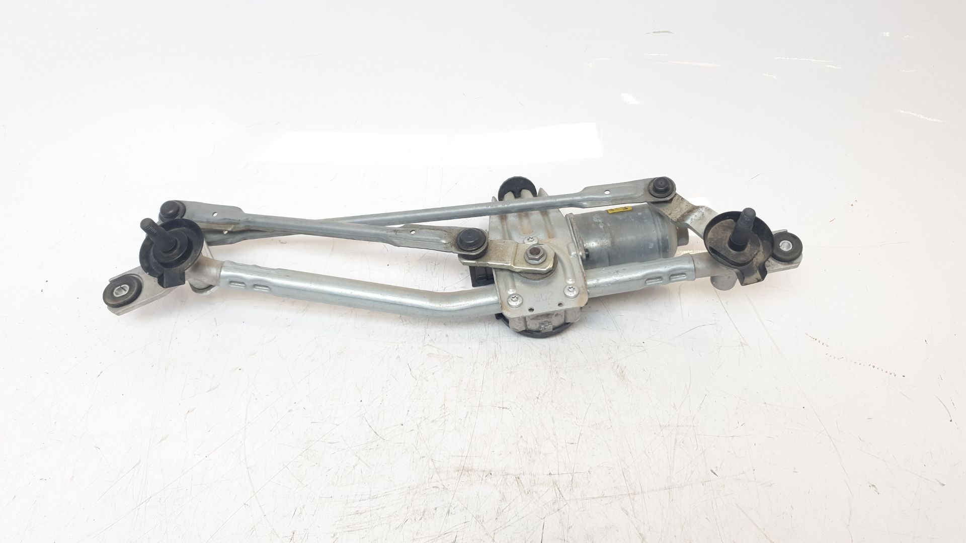 MOTOR LIMPIA DELANTERO KIA NIRO 2016- (98100AT000 1306897)