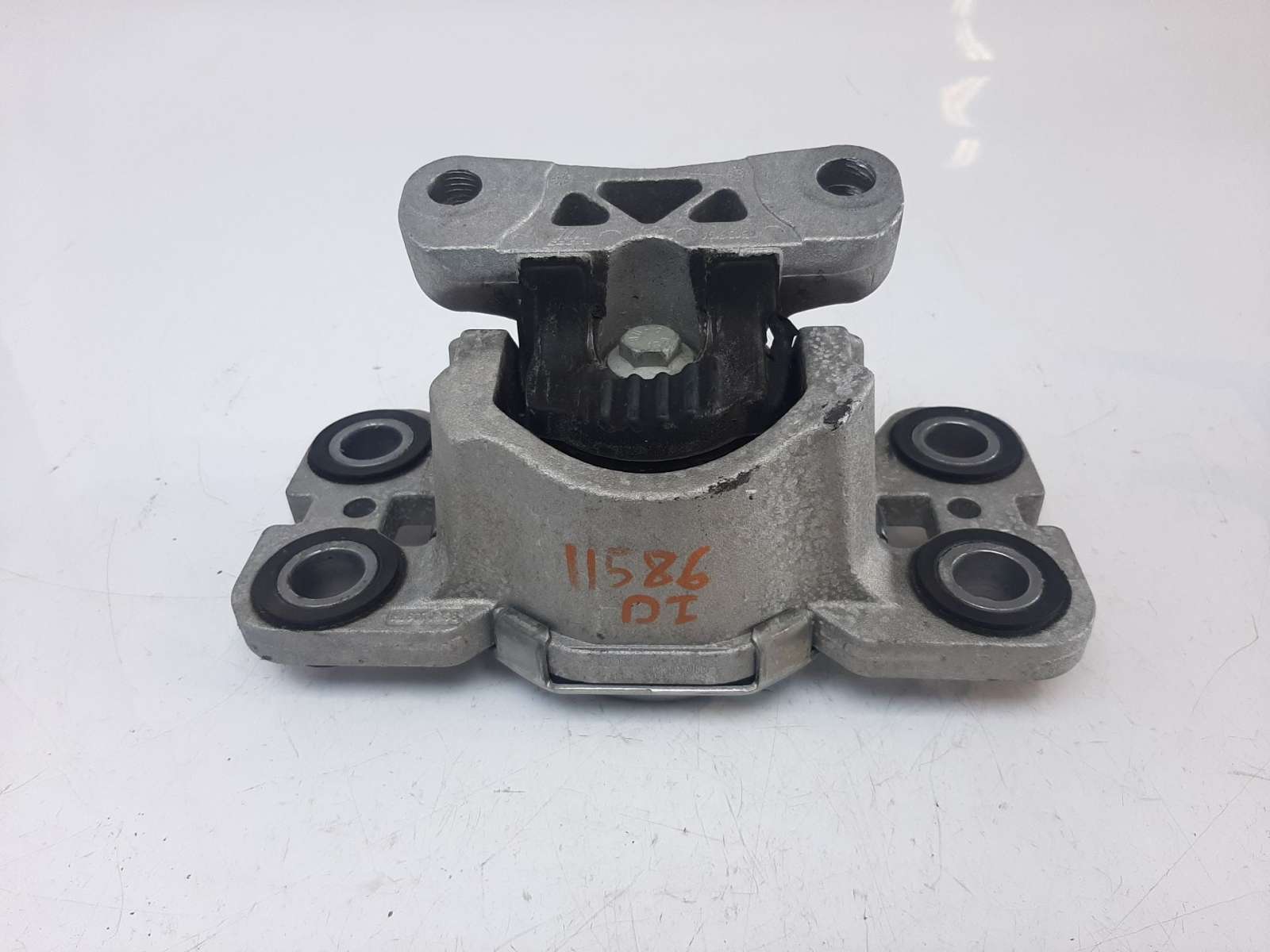 SOPORTE MOTOR IZQUIERDO EJ327M121AD EJ327M121AD 