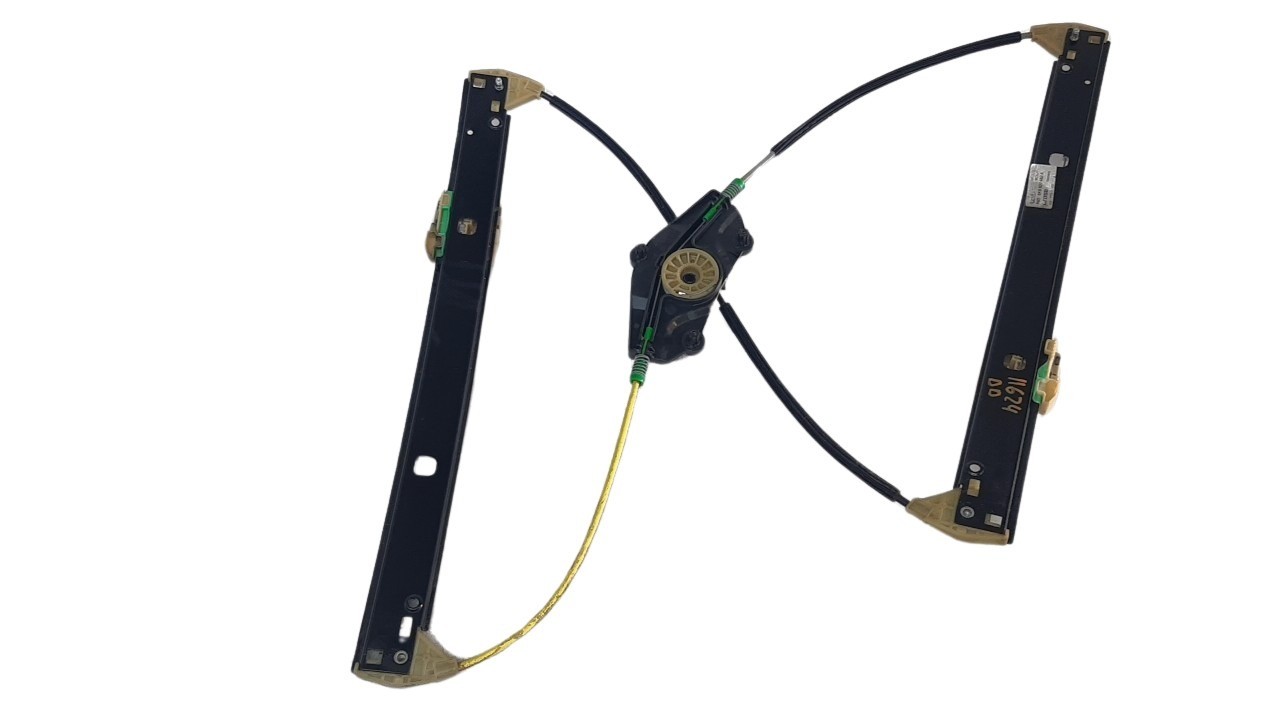 ELEVALUNAS DELANTERO DERECHO 8K0837462A 