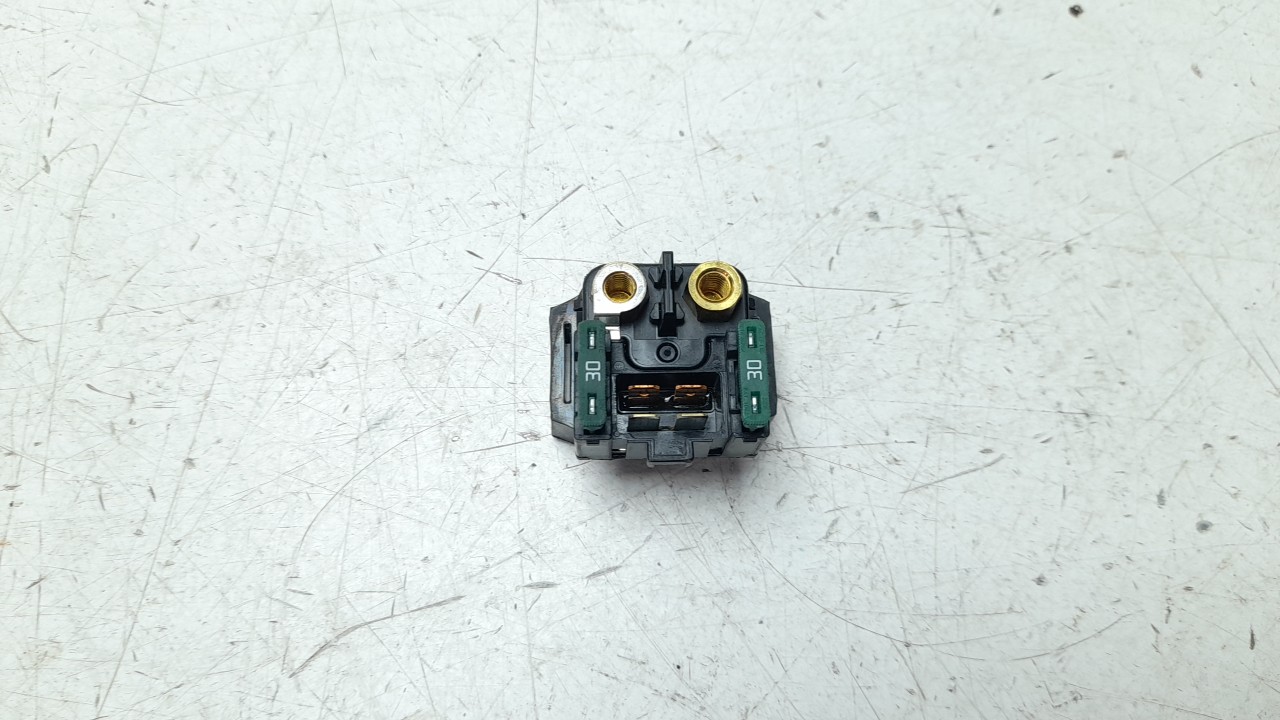 PIÑA LUCES DERECHA KTM DUKE - (76211058000 1442986)