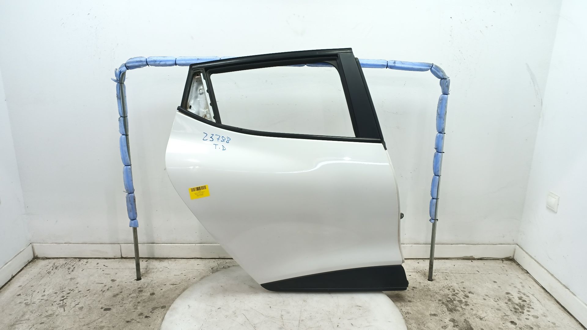 PUERTA TRASERA DERECHA RENAULT CLIO IV (BH_) 2012- (821008626R 1773904)