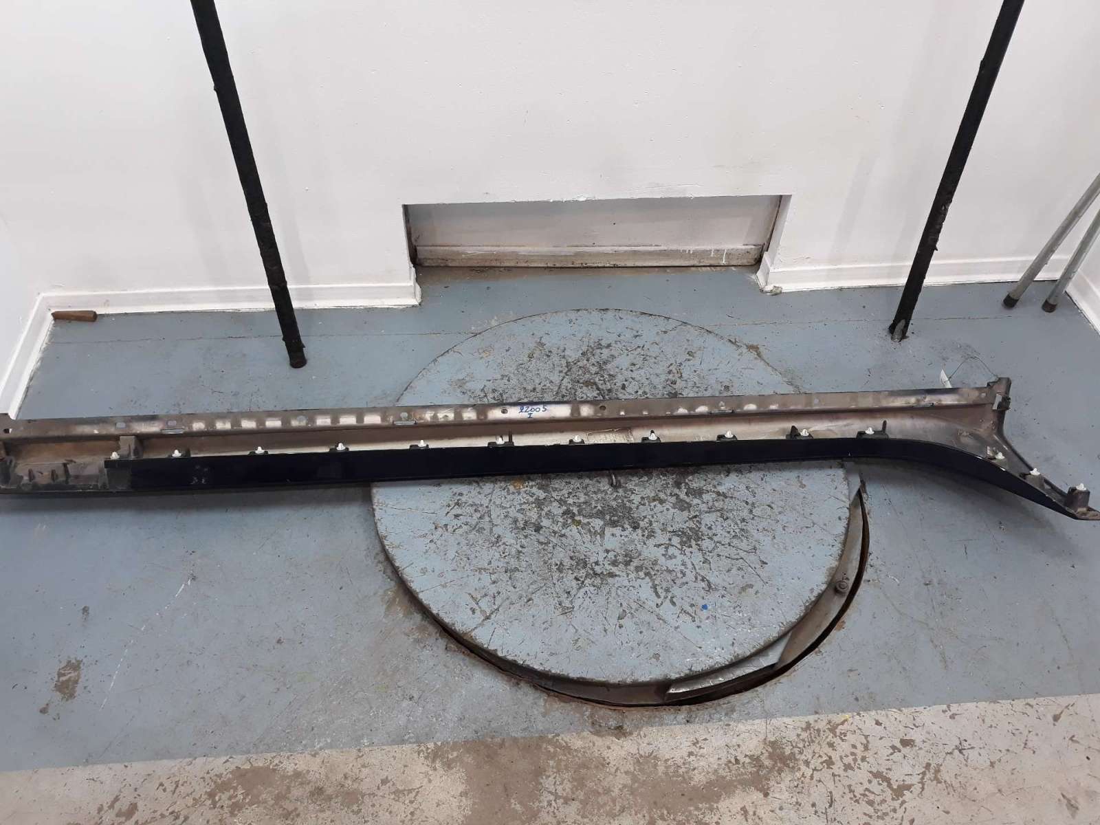 ESTRIBOS LATERALES JAGUAR XF II (X260) 2015- (C2Z7668XXX 1530566)