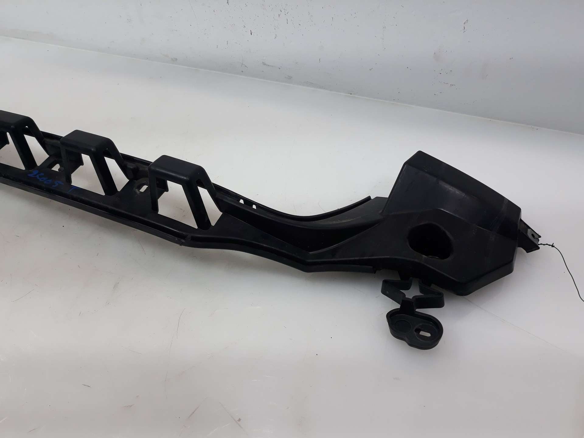 MOLDURAS TRASERAS JAGUAR XF II (X260) 2015- (GX6317E855A 1530575)