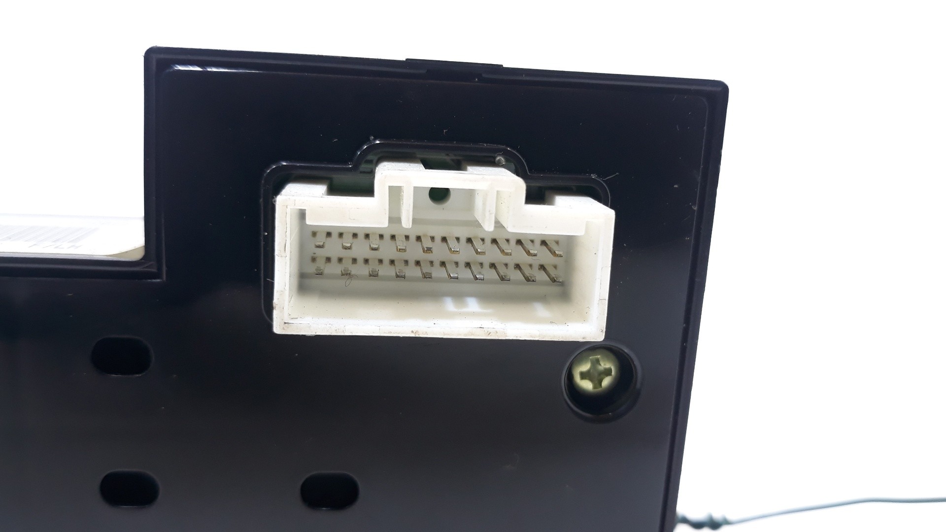 MANDO ELEVALUNAS DELANTERO IZQUIERDO HYUNDAI i30 (FD) 2007-2012 (935702L000 1633307)