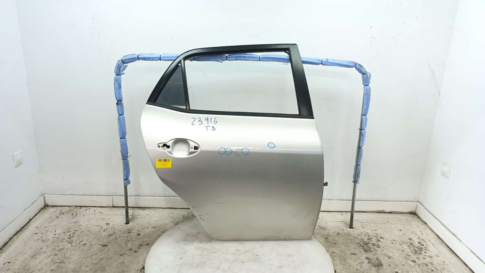 PUERTA TRASERA DERECHA TOYOTA AURIS (_E15_) 2006-2012 (6700302250 1772765)