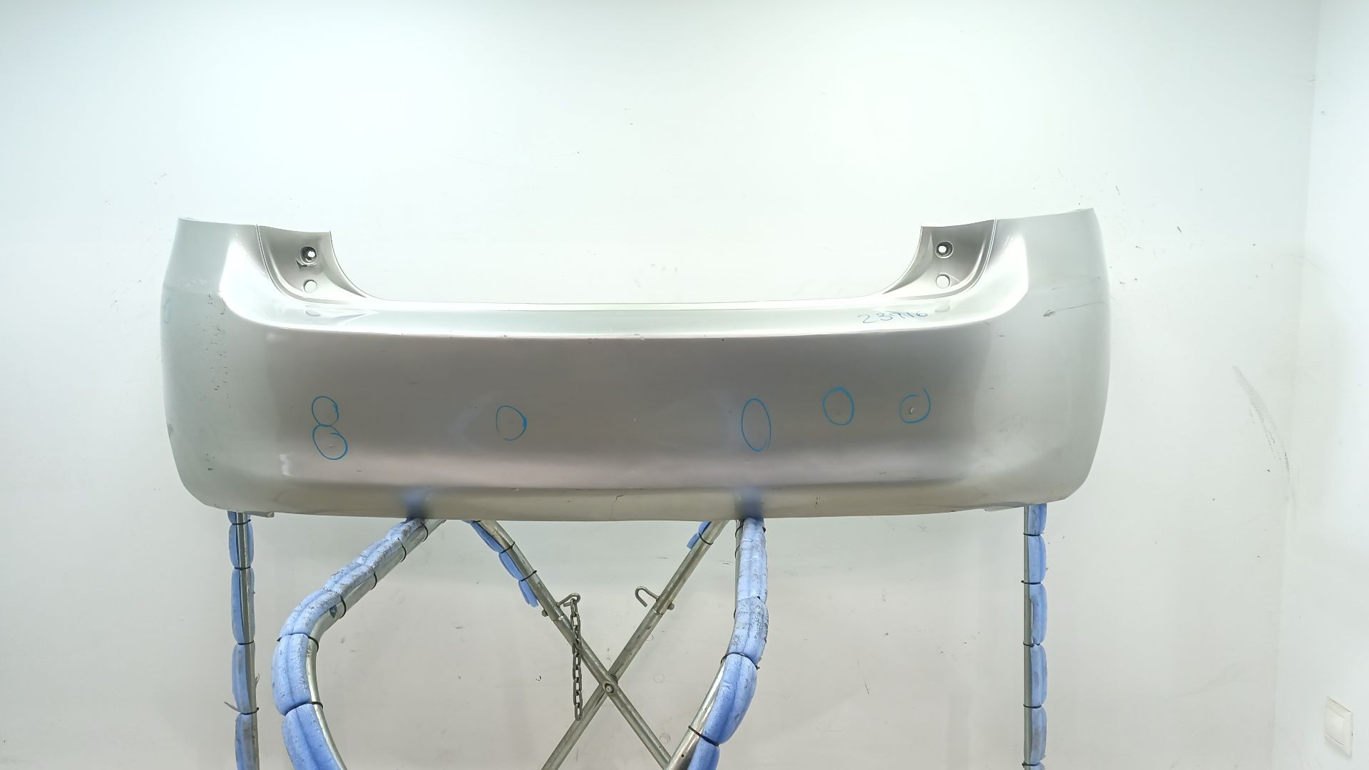 PARAGOLPES TRASERO TOYOTA AURIS (_E15_) 2006-2012 (5215902952 1772744)