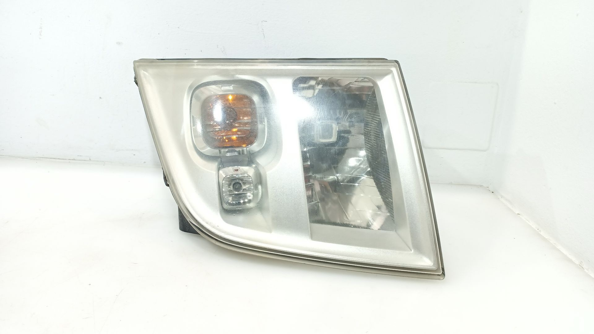 FARO IZQUIERDO FORD TRANSIT Furgoneta (FA_ _) 2006-2014 (1684410 1704033)