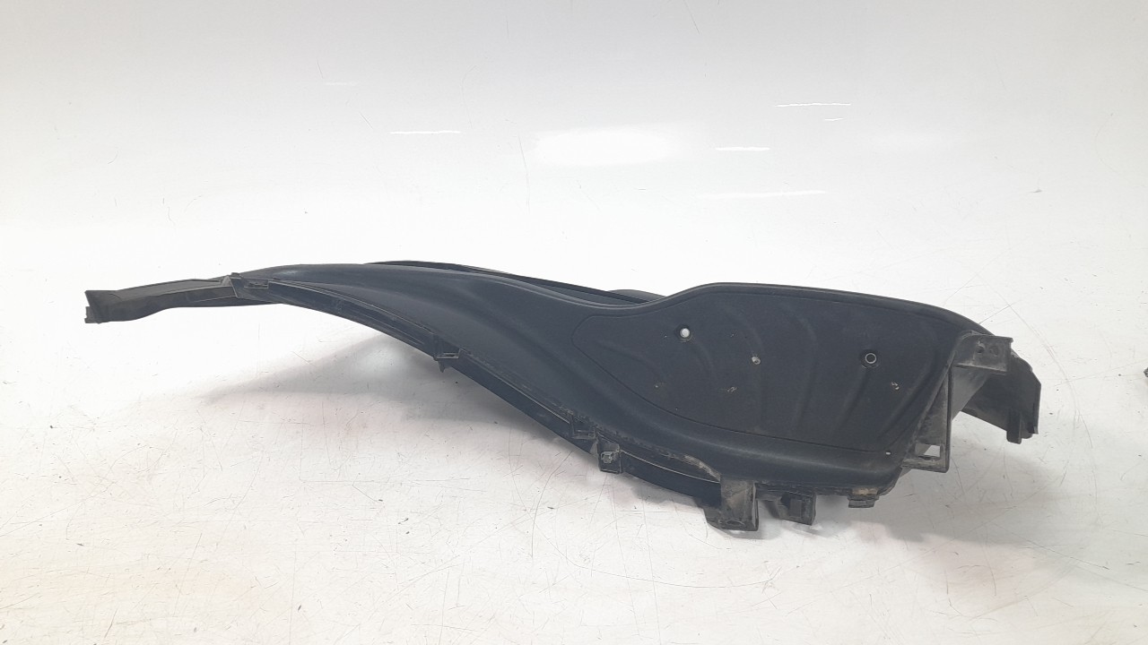 MOLDURA PIAGGIO (VESPA) PIAGGIO MEDLEY 125 2019- (1B0065660000C 1351269)