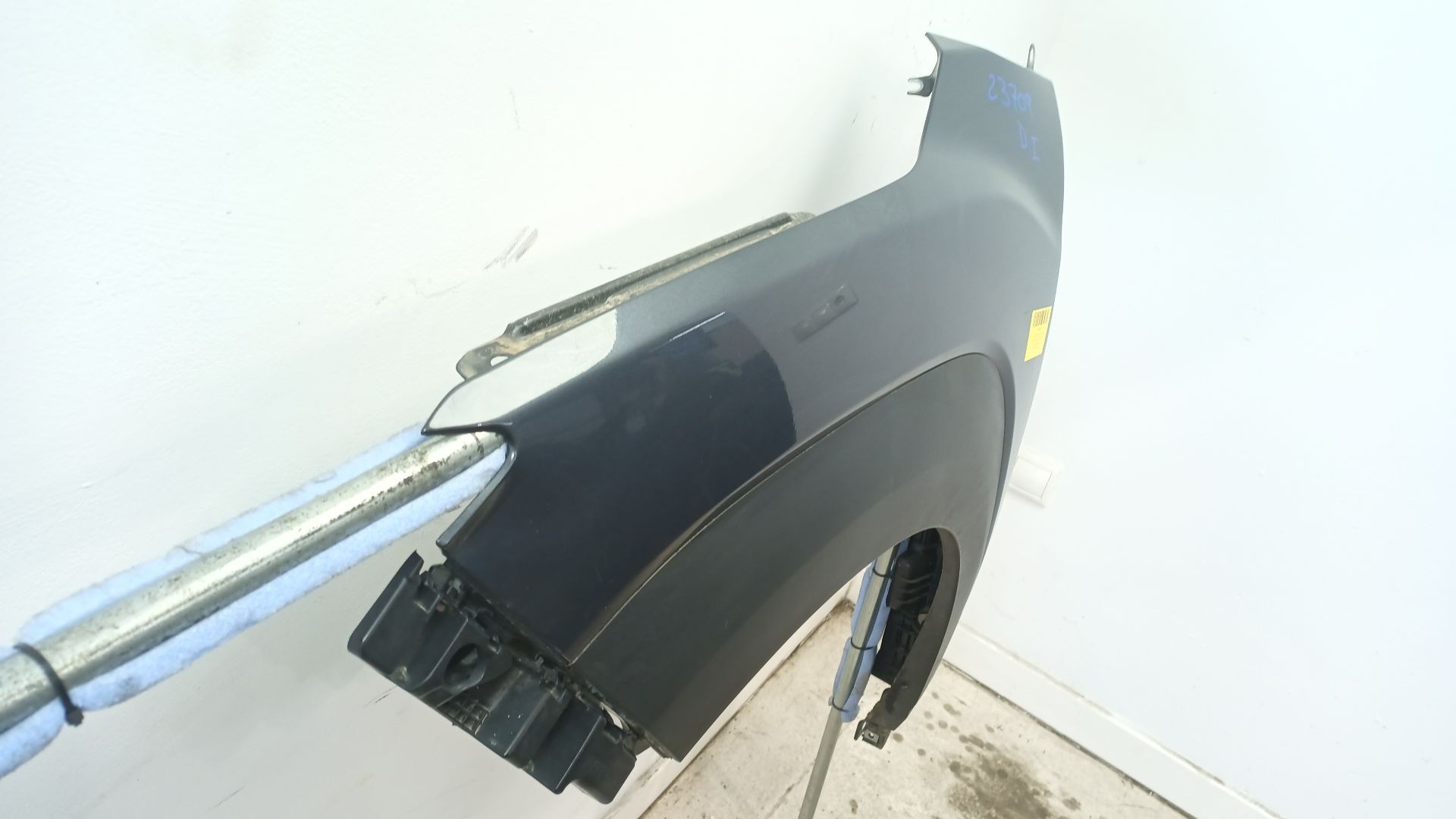 ALETA DELANTERA IZQUIERDA 66311J9000 66311J9000 