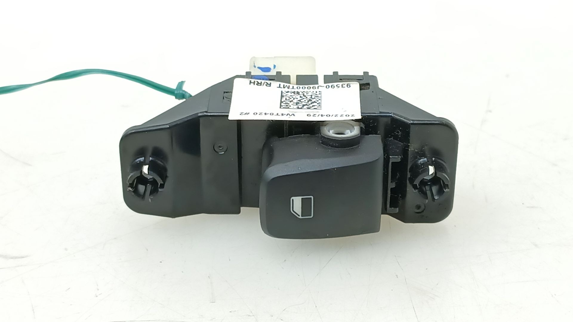 MANDO ELEVALUNAS TRASERO DERECHO HYUNDAI KONA (OS, OSE, OSI) 2017- (93581J9000 1746066)