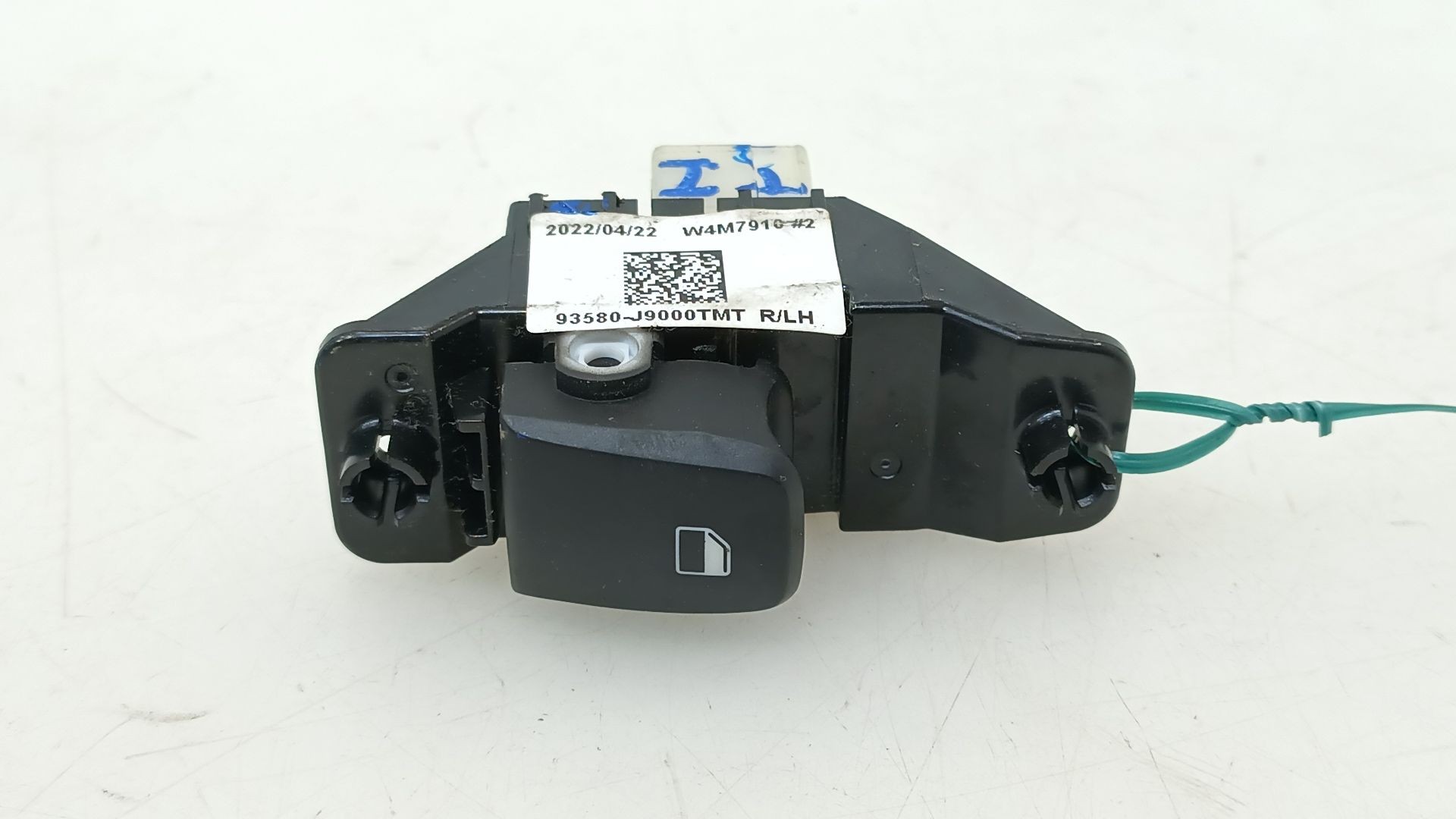 MANDO ELEVALUNAS TRASERO IZQUIERDO HYUNDAI KONA (OS, OSE, OSI) 2017- (93581J9000 1746067)