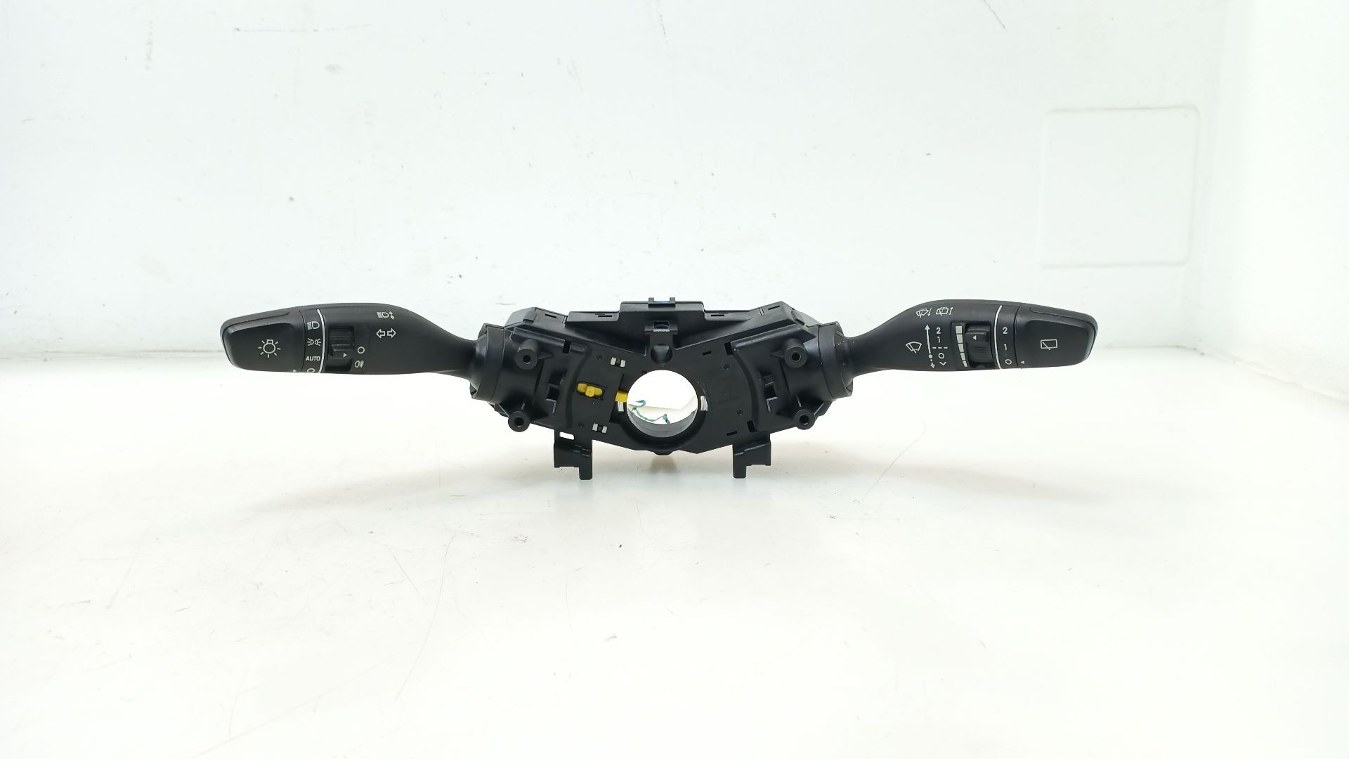 MANDO MULTIFUNCION HYUNDAI KONA (OS, OSE, OSI) 2017- (93403J9850 1746071)