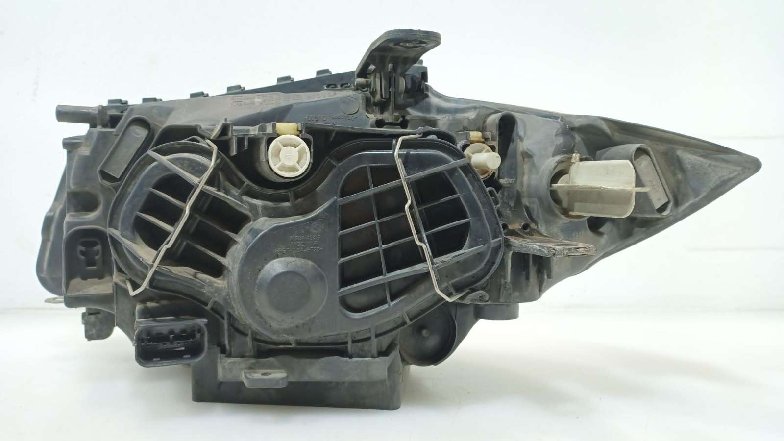 FARO DERECHO BMW 1 (E87) 2003-2013 (63126924486 1746776)