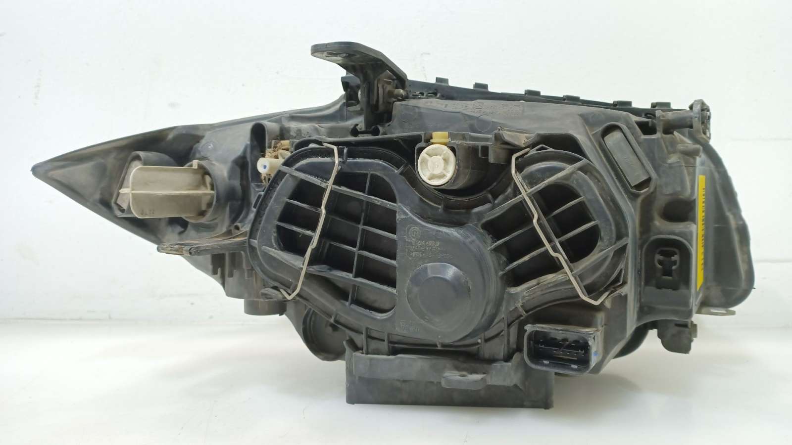 FARO IZQUIERDO BMW 1 (E87) 2003-2013 (63126924485 1746777)