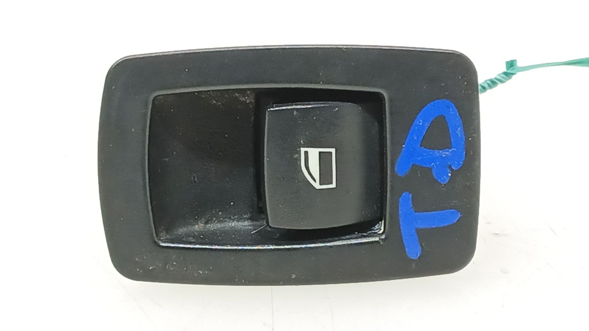 MANDO ELEVALUNAS TRASERO DERECHO BMW 1 (E87) 2003-2013 (61316945874 1746789)