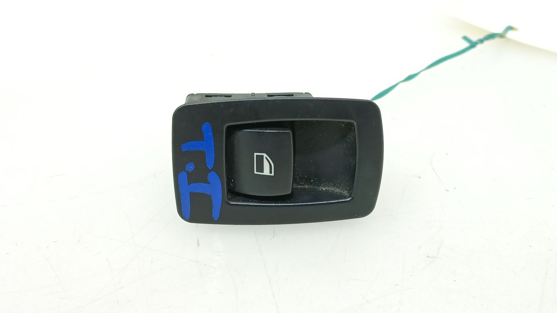 MANDO ELEVALUNAS TRASERO IZQUIERDO BMW 1 (E87) 2003-2013 (61316945874 1746790)