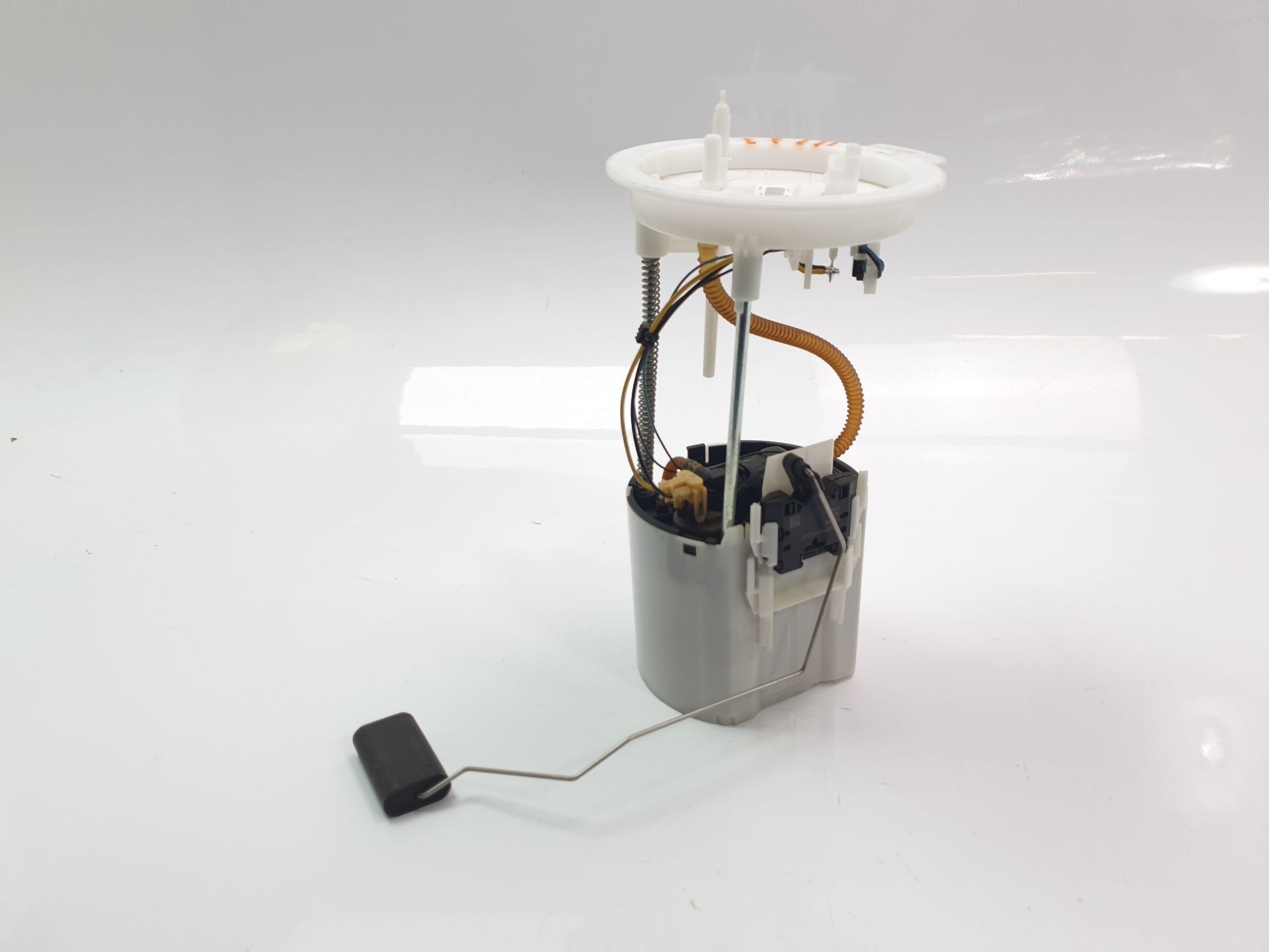 BOMBA COMBUSTIBLE 32139299 