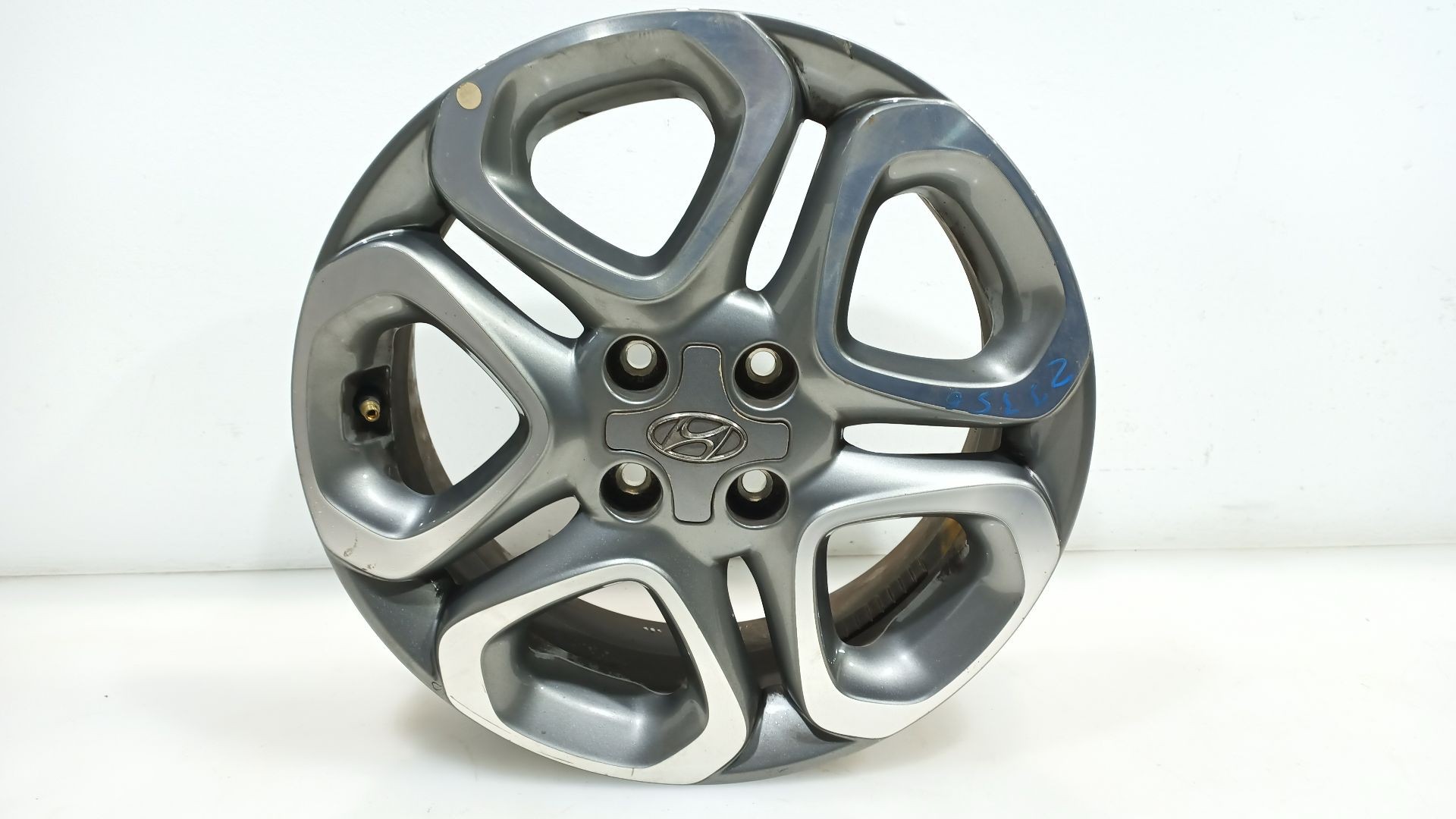 LLANTA HYUNDAI i20 ACTIVE (IB, GB) 2015- (52910C8700 1690754)