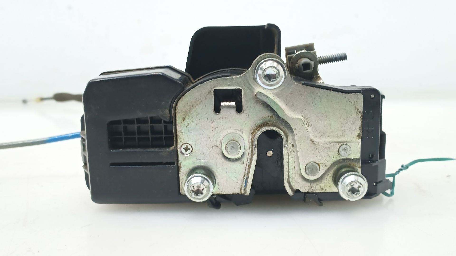 CERRADURA PUERTA DELANTERA DERECHA CHEVROLET CAPTIVA (C100, C140) 2006- (96624247 1756900)