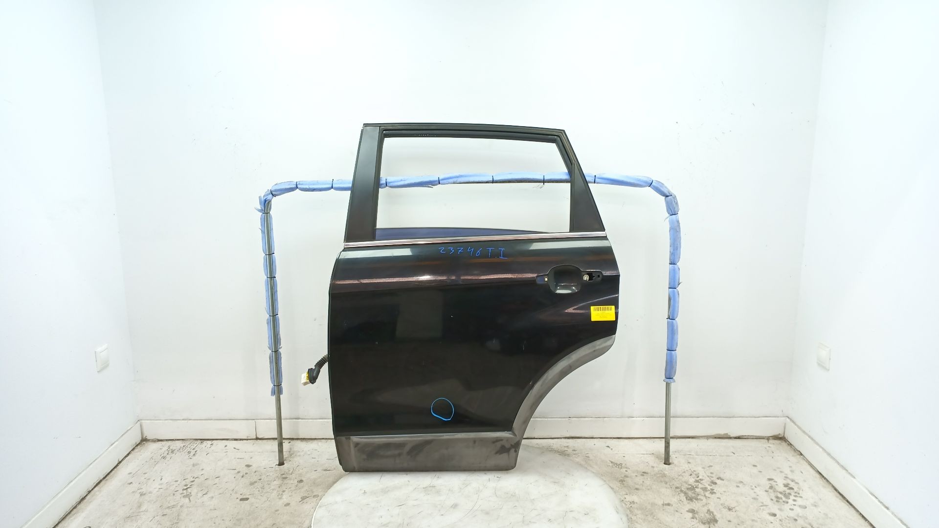 PUERTA TRASERA IZQUIERDA CHEVROLET CAPTIVA (C100, C140) 2006- (94543752 1756980)