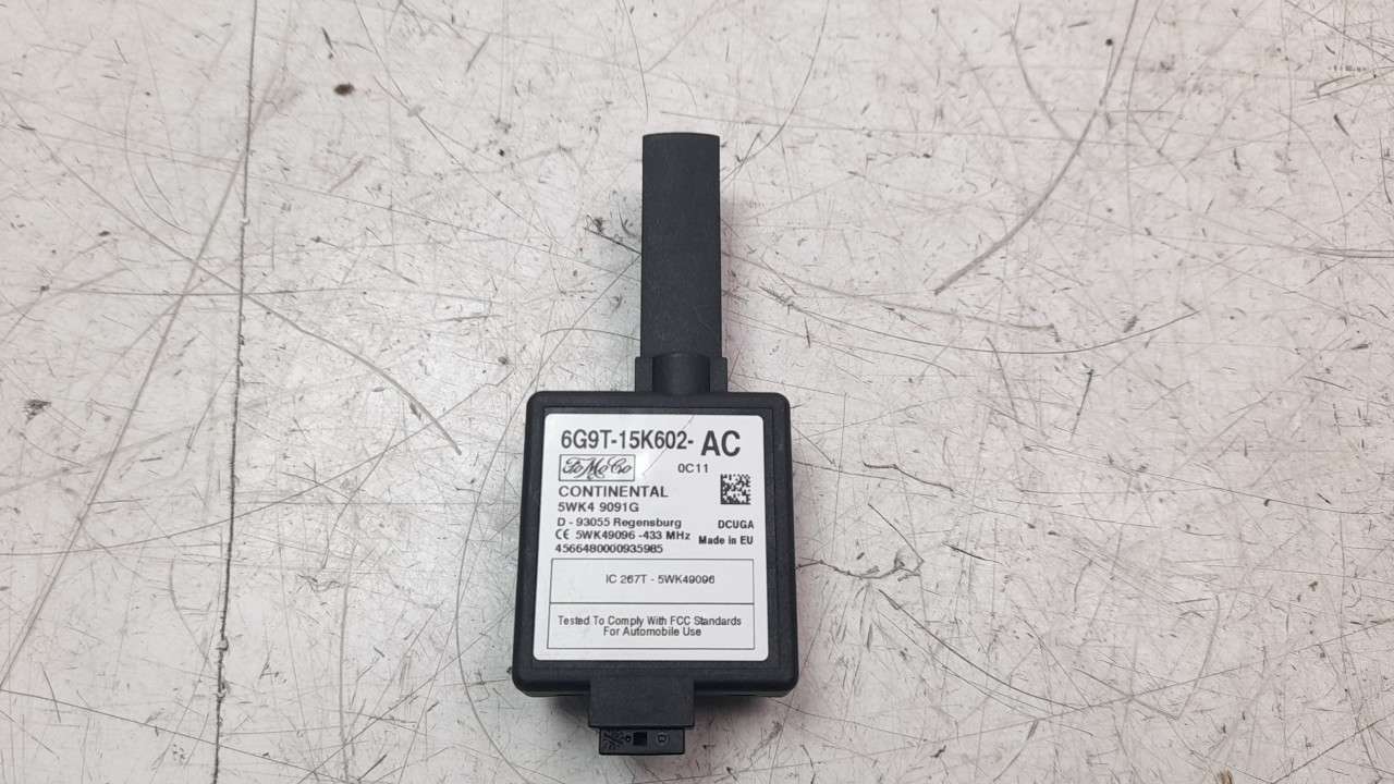 ANTENA JAGUAR XF 2007-2015 (6G9T15K602AC 1360482)