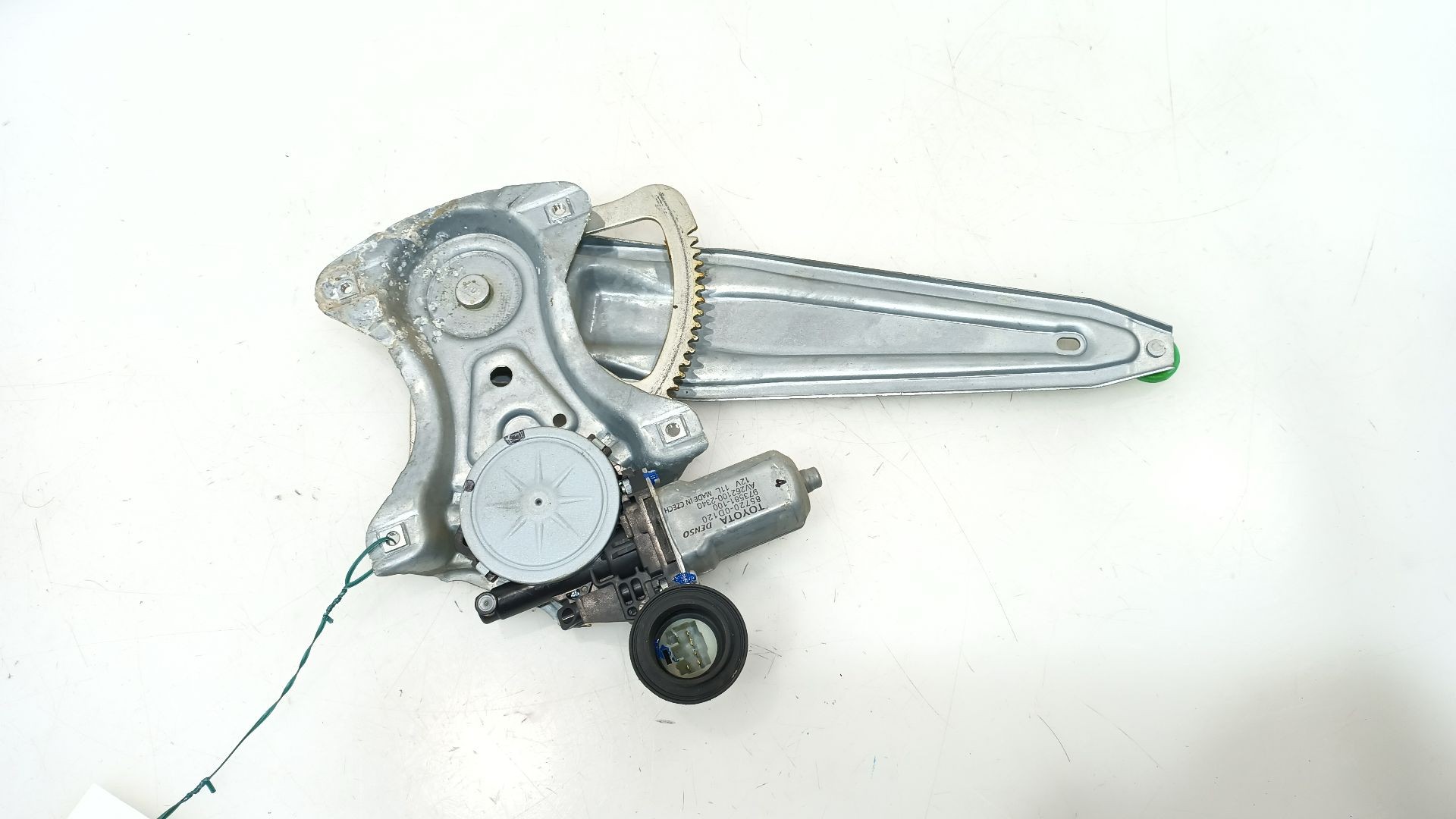 ELEVALUNAS TRASERO DERECHO TOYOTA AURIS (_E15_) 2006-2012 (6983002240 1772701)