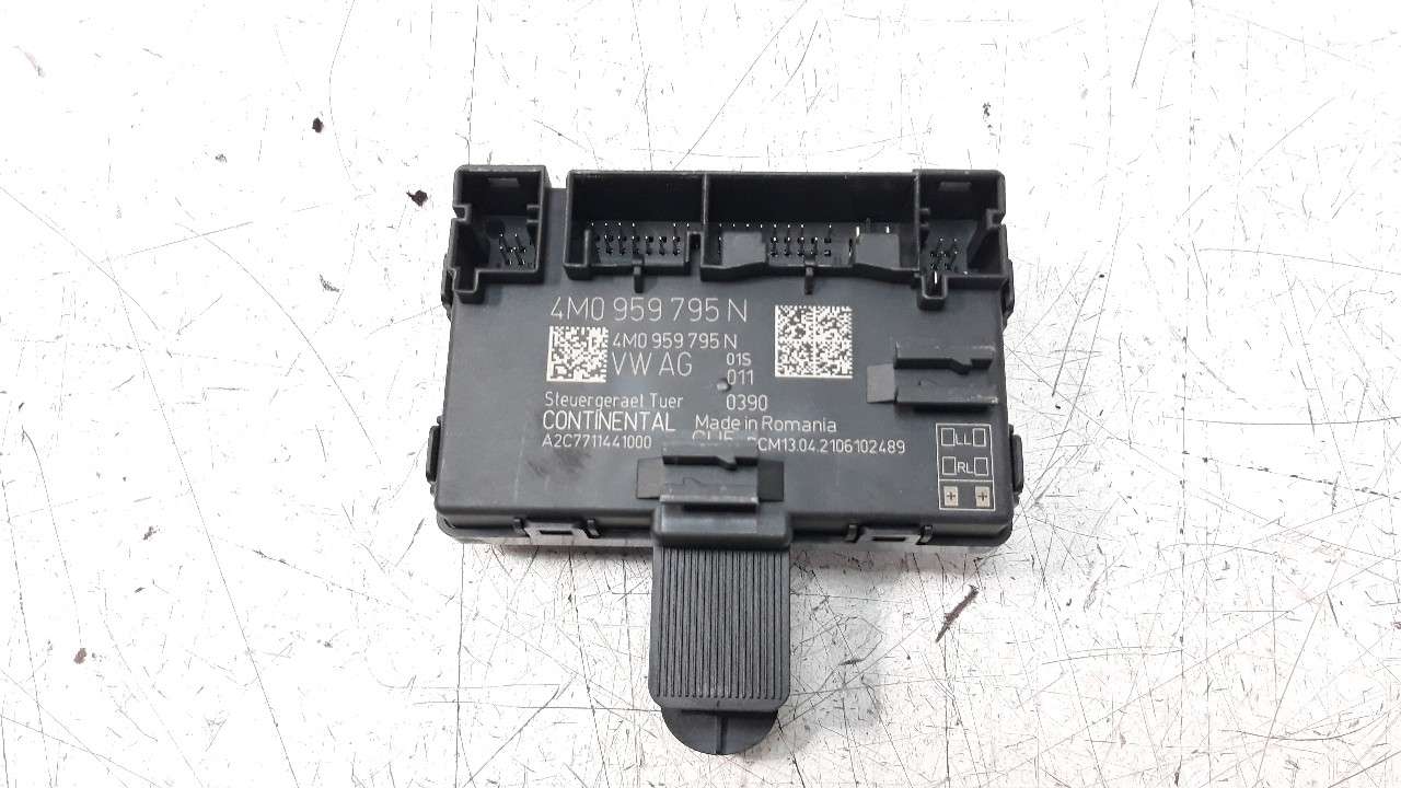 MODULO ELECTRONICO 4M0959795N 