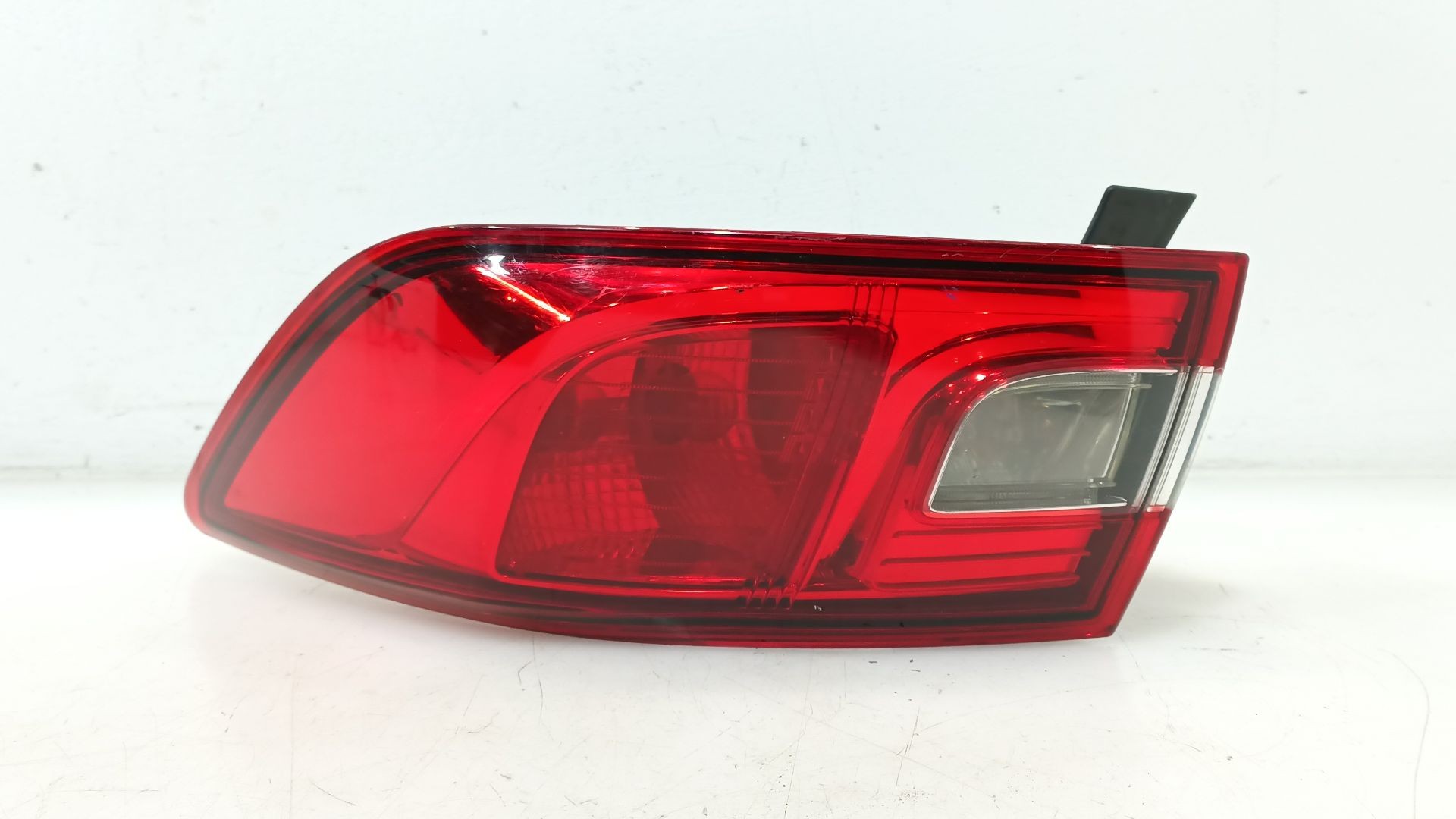 PILOTO TRASERO DERECHO RENAULT CLIO IV (BH_) 2012- (265506608R 1773891)