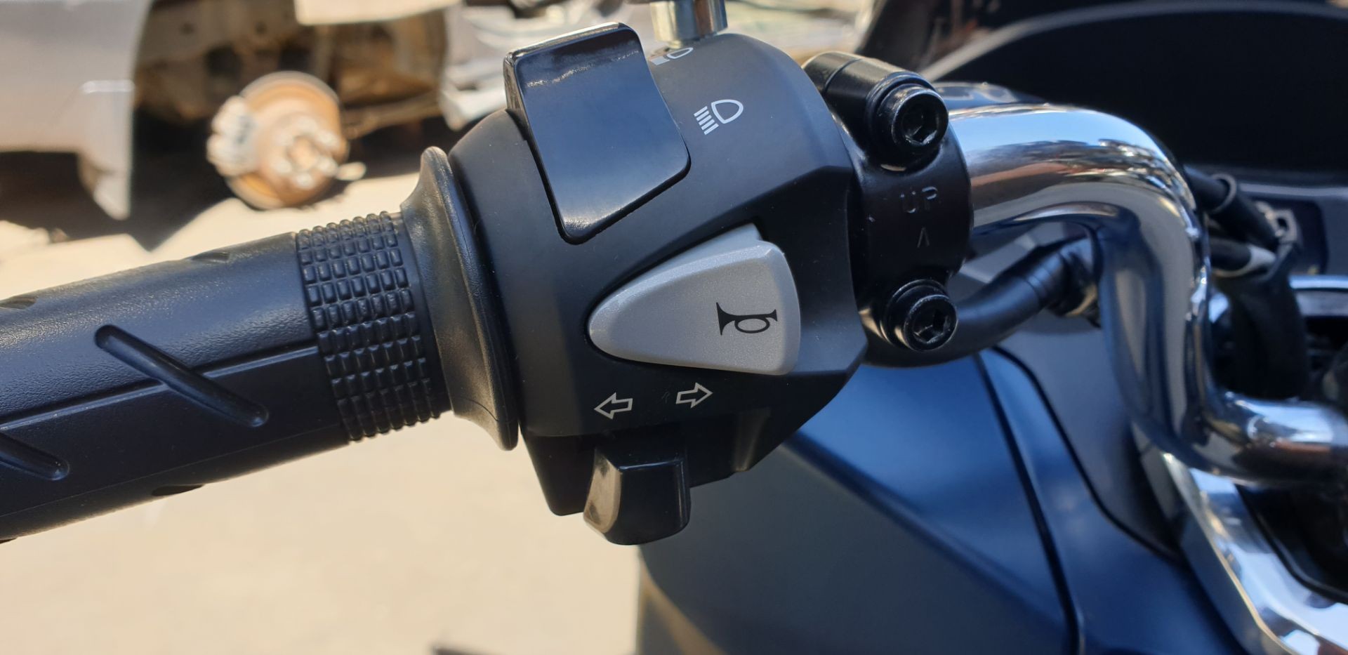 PIÑA LUCES IZQUIERDA 35200K1YD12 