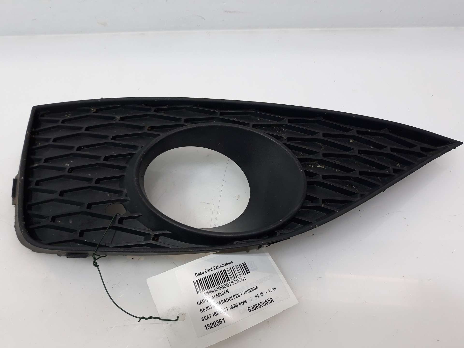 REJILLA PARAGOLPES IZQUIERDA SEAT IBIZA ST (6J8) 2010-2015 (6J0853665A 1520361)