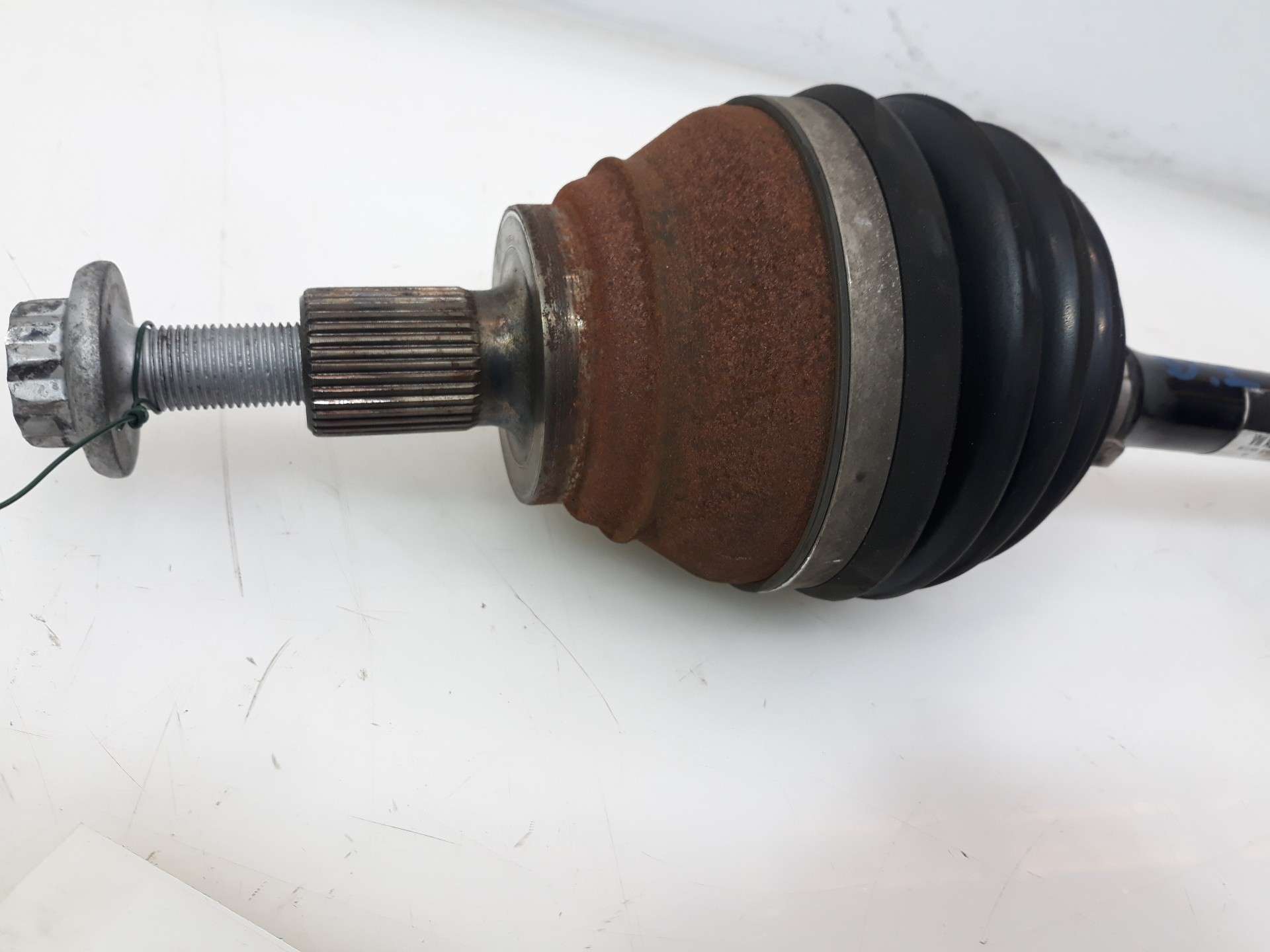 TRANSMISION DELANTERA IZQUIERDA VOLKSWAGEN T-ROC 2017- (5Q0407271BT 1530937)