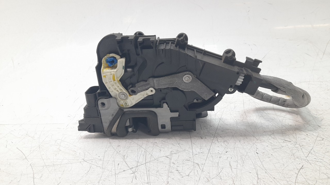 CERRADURA PUERTA TRASERA IZQUIERDA A0997303700 