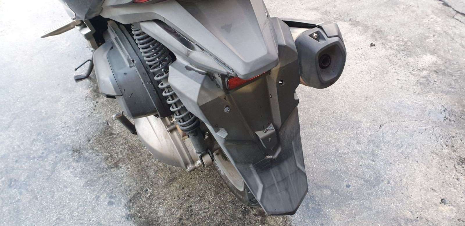 PORTAMATRICULAS HONDA NSS 300 FORZA 2013-2019 (80101K0BK00 1395249)